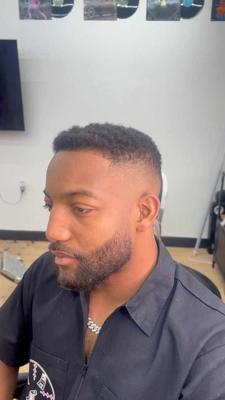 Detail work and edge up Tampa